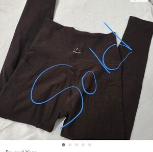 Beyond Yoga Dark Brown Leggings